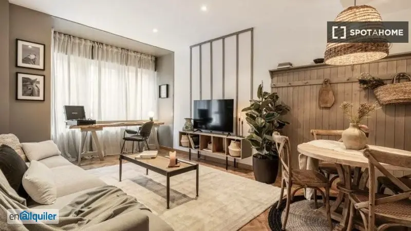 Apartamento 2 Dormitorios en Alquiler Tetuán
