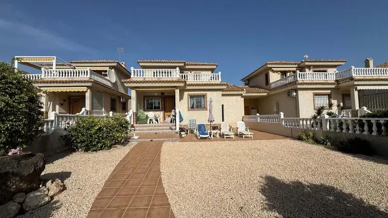 Villa en Los Dolses Orihuela Costa Blanca