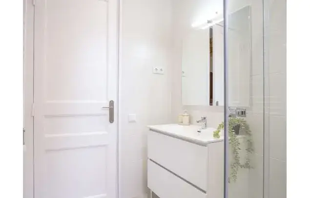 Apartamento Moderno 100m2 en Barcelona 5 habitaciones 2 banos