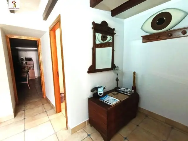 Excelente Local 70m2 Dos Despachos Profesionales