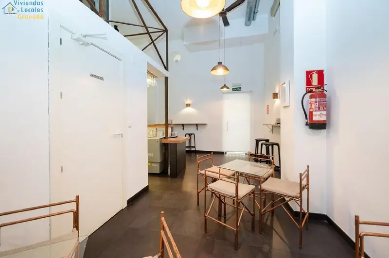Venta Local Comercial Reformado Ganivet Granada