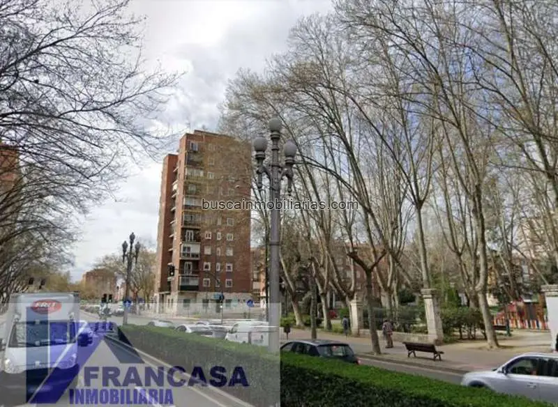 Local comercial en venta en Valladolid