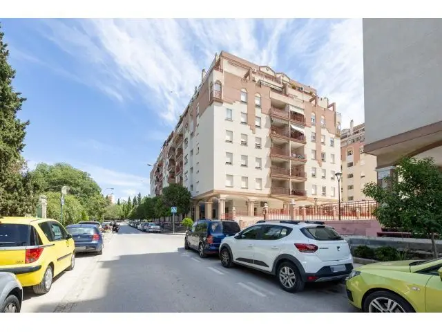 Piso en Venta en Villarejo Granada 4 Dormitorios 130m2