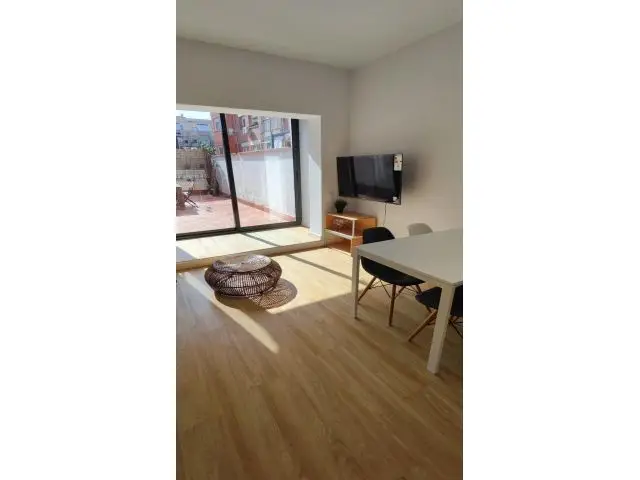 Alquiler Temporada Piso Vila Gracia Terraza Amueblado