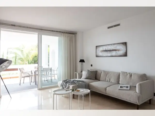 Apartamento en Aloha 2 Dormitorios Cerca Puerto Banus