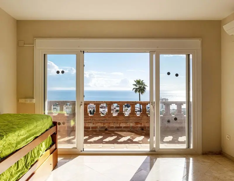 Casa-Villa de 7 Dormitorios en venta Costa del Sol, España