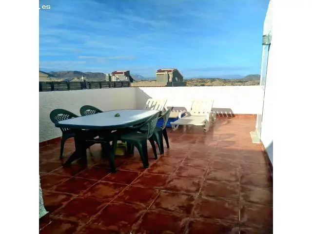 Chalet Adosado Duplex en Monforte del Cid con Solarium y Terraza