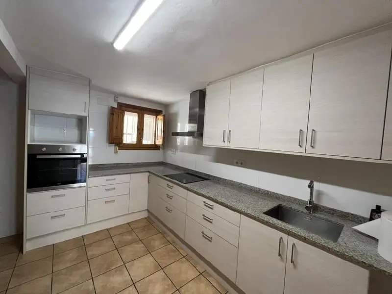 Casa en Pirineu Suria 7 habitaciones 2 baños