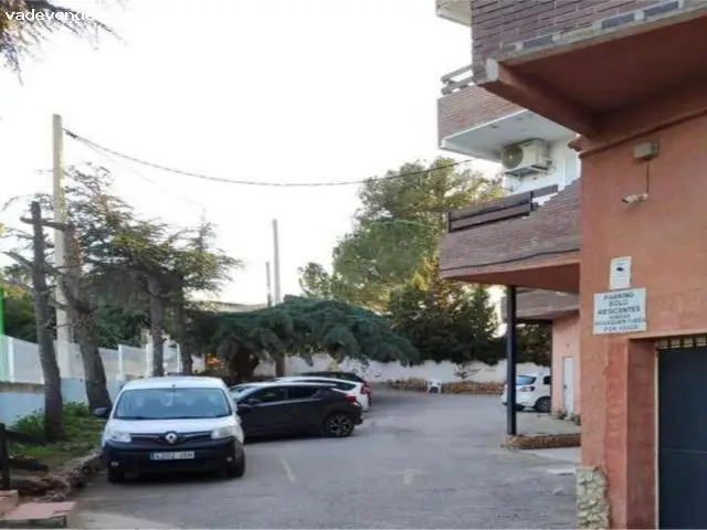 Piso en venta Chiva Valencia Reformado con Piscina y Naturaleza
