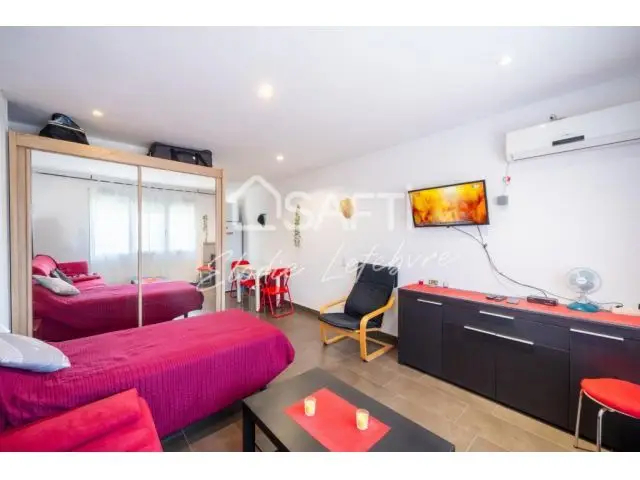 Estudio Amueblado en Empuriabrava Cerca de la Playa