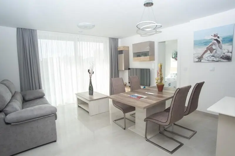 Apartamento en Venta Finestrat 1 Dormitorio 2 Baños Piscina Infinity