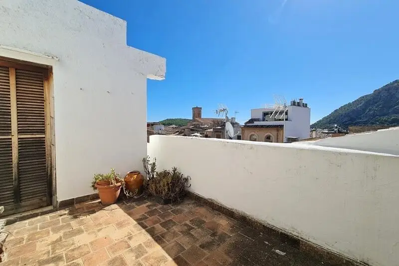 Casa de Pueblo en Pollensa con Vistas Panorámicas