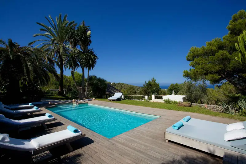 Finca con 5 Dormitorios en Ibiza Alquiler