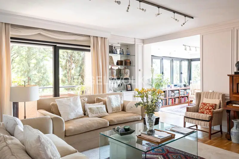 Apartamento en venta La Paz Madrid 210m2 3 dormitorios terraza reformado