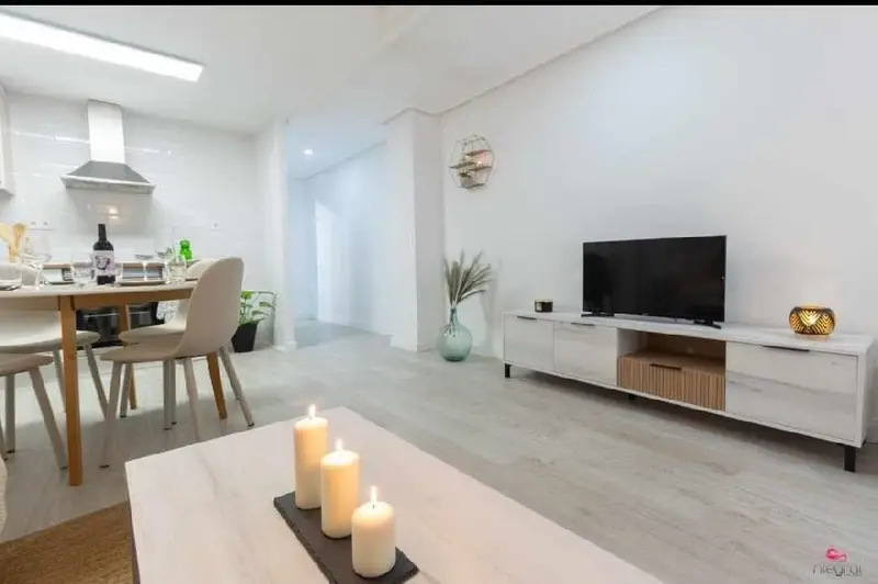 Venta Piso Reformado Centro Elche 100m2 3Habs 2Baños Patio