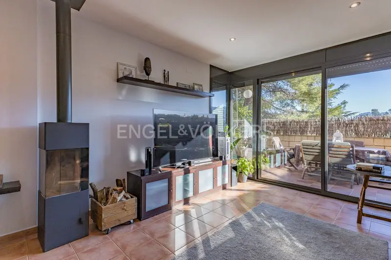 Chalet en Venta Vallirana Barcelona Familia Piscina 244m2