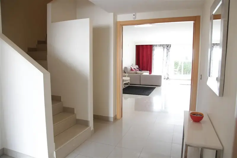 Apartamento Lujo Nueva Atalaya Estepona