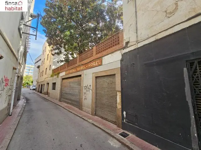 Edificio en Casco Antiguo Lloret de Mar  Oportunidad Inversi	ón