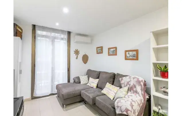 Alquiler Piso 2 Dormitorios Poble Sec Barcelona