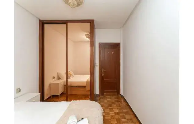 Alquiler Habitaciones Madrid Piso Amueblado 6 Dormitorios