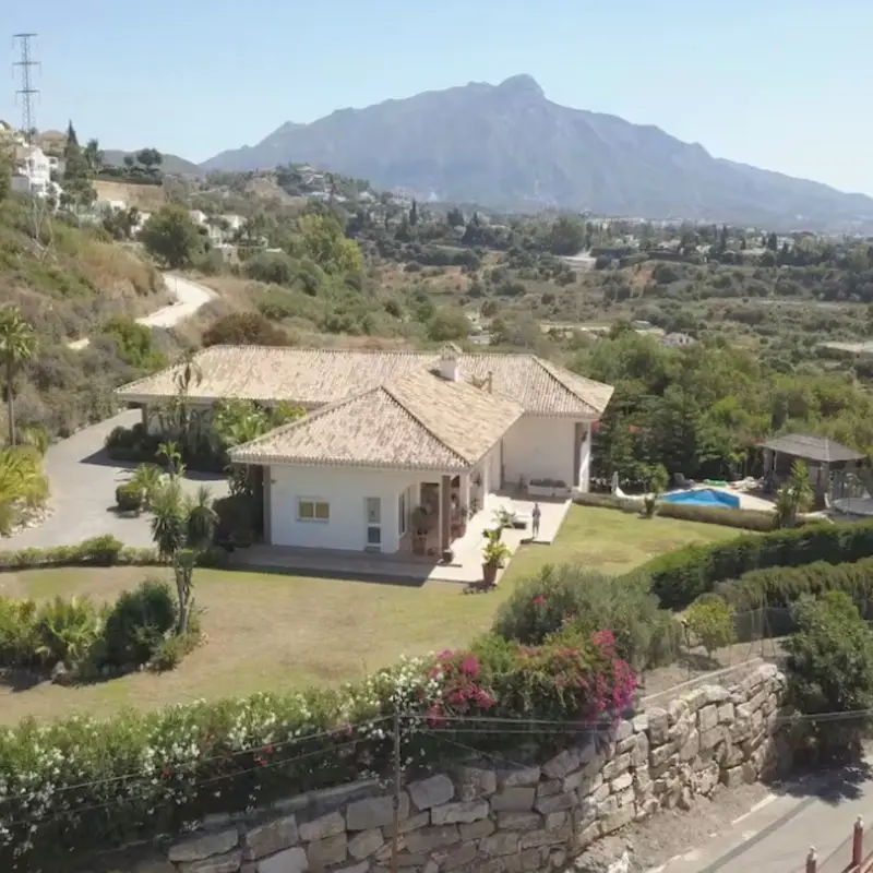 Villa de Lujo 5 Dormitorios Benahavis Vistas al Mar