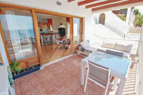 Apartamento en venta en Moraira con vistas al mar, Costa Blanca.