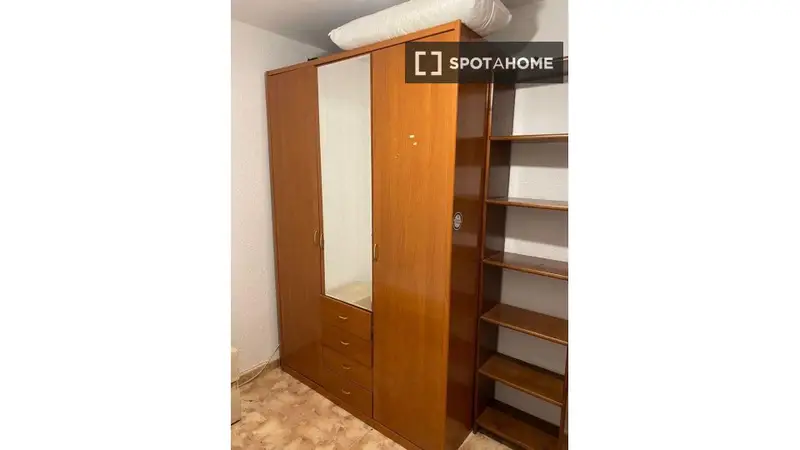 Habitación en piso compartido en Zaragoza