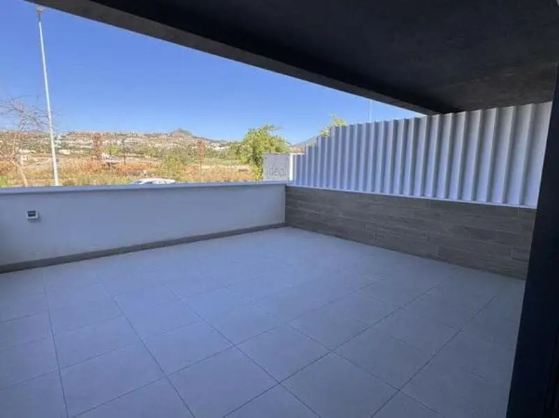 Pareado en alquiler en La Alquería, Estepona, Málaga