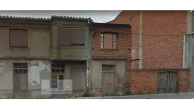 Casa en venta en Avenida de Orbigo, 58, cerca de Calle de Cristo