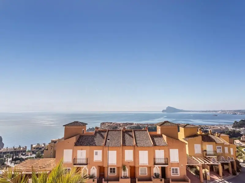 Casa en Altea con Vistas al Mar y Piscina