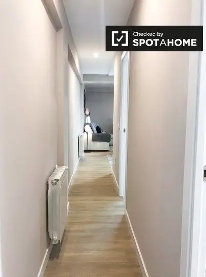Apartamento de 2 dormitorios en Madrid 28043