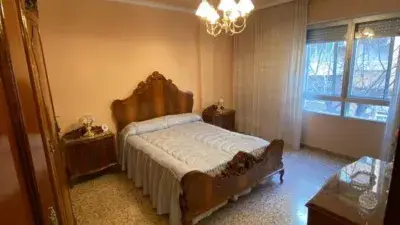 Piso en Venta Calle de la Via Crucis: 3 Habitaciones, 2 Baños, 2 Terrazas