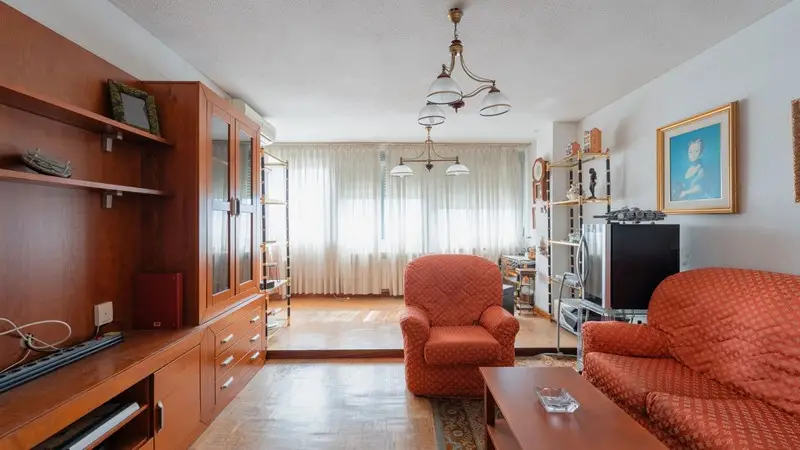 Piso en Aluche Madrid 80m2 3 habitaciones terraza jardin