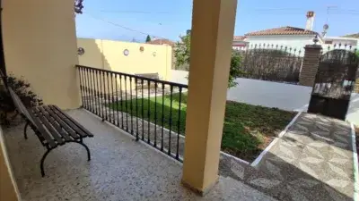Chalet en Venta Las Piletas Parcela Amplia Dos Construcciones