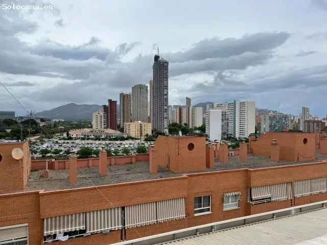 Atico en Venta en Benidorm 3 Dormitorios 3 Banos Terraza
