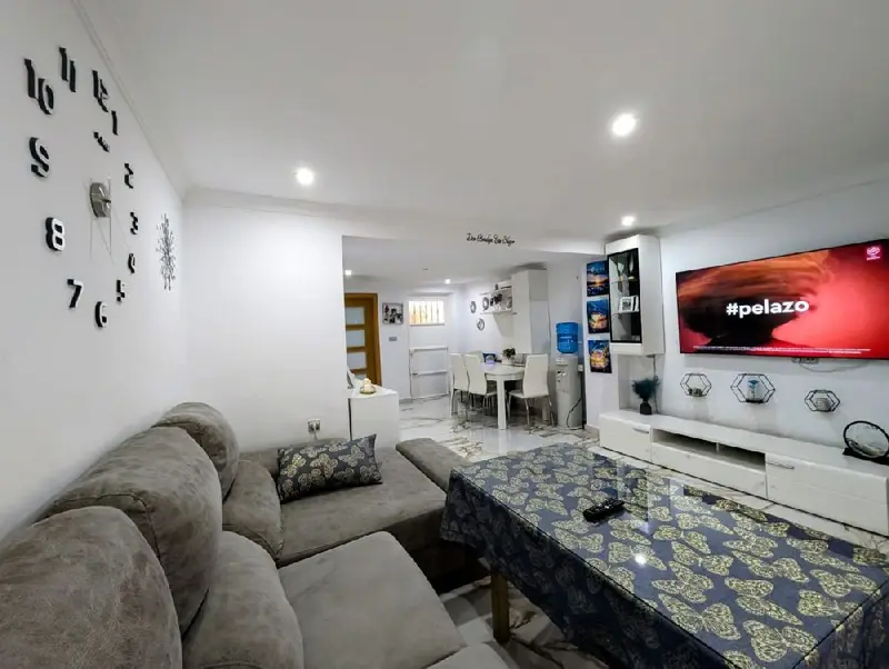 Venta Casa Amueblada Centro Salar 3 Plantas Reformada