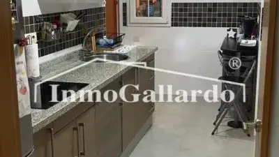 Alquiler Bajo Rincon Victoria 2 Dormitorios 2 Baños Terraza Garaje