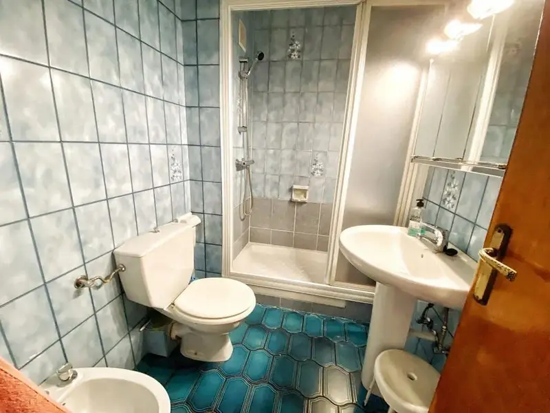 Apartamento en Alquiler Madrid 4 Dormitorios 1 Ba
