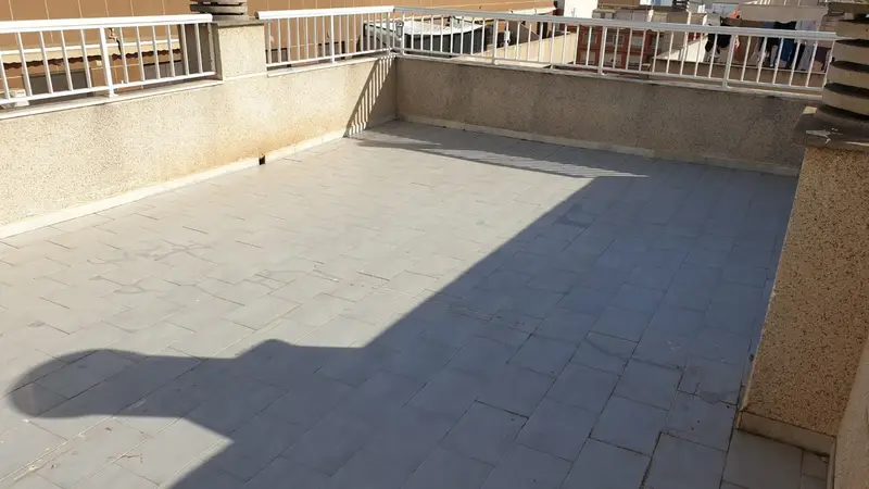 Atico en Torrevieja con Terraza de 100m2