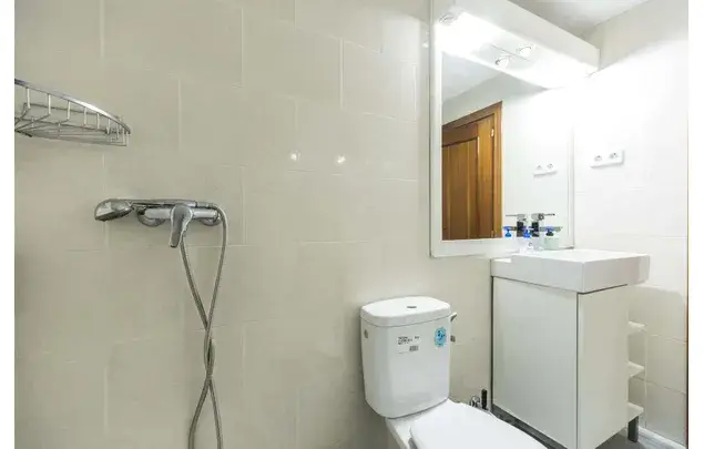 Habitacion 220m2 Madrid Alquiler 3 a 18 Meses