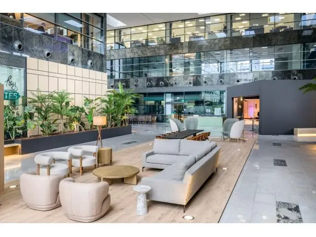 Oficina en Alquiler 22@ 386m2