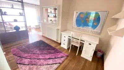 Piso en venta en Castro Urdiales - 1 Dormitorio - Cerca de la Playa