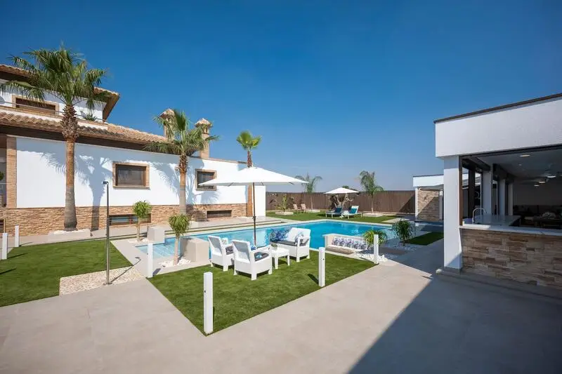 Villa de Lujo 4 Dormitorios Murcia