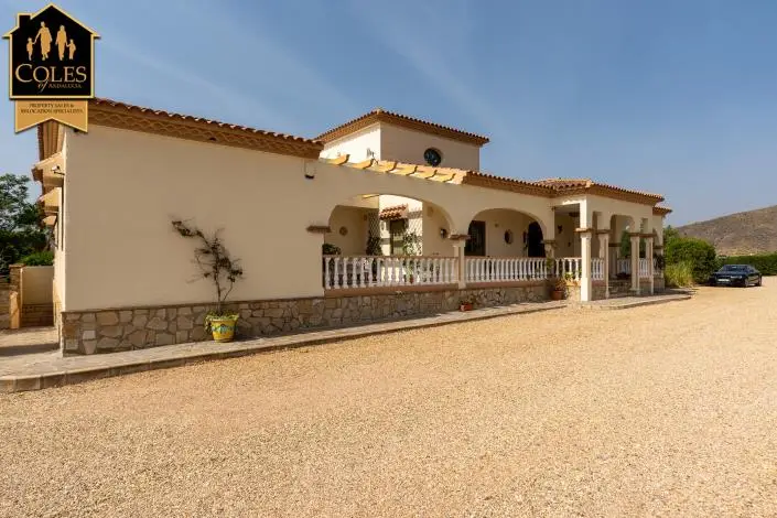 3 Bed Villa / Detached for sale