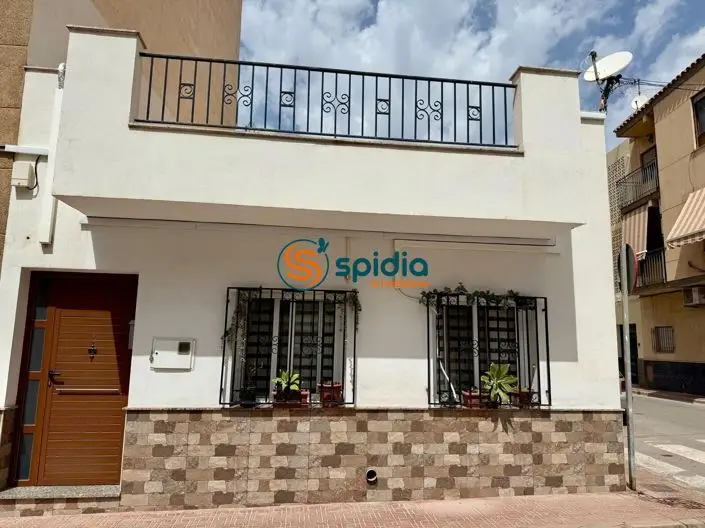 Casa 3 Dormitorios en Venta Aguilas