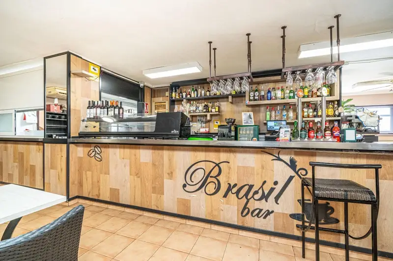 Traspaso Cafeteria Bar Palma de Mallorca Son Castello