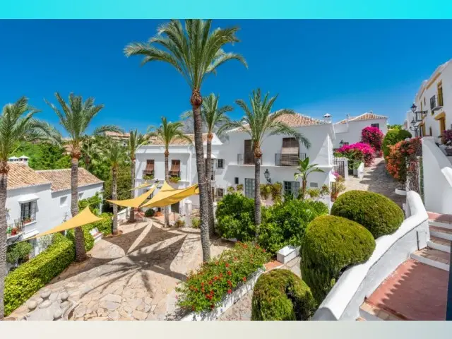 Casa Villa 2 Dormitorios Milla de Oro Marbella