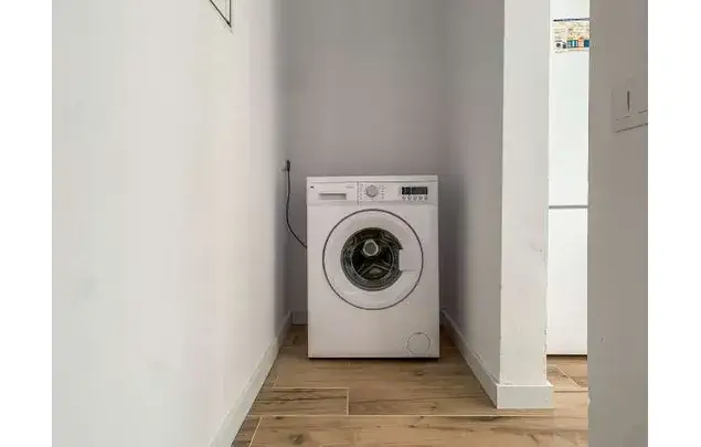 Habitaci
ón en alquiler en L'Hospitalet de Llobregat cerca de Barcelona