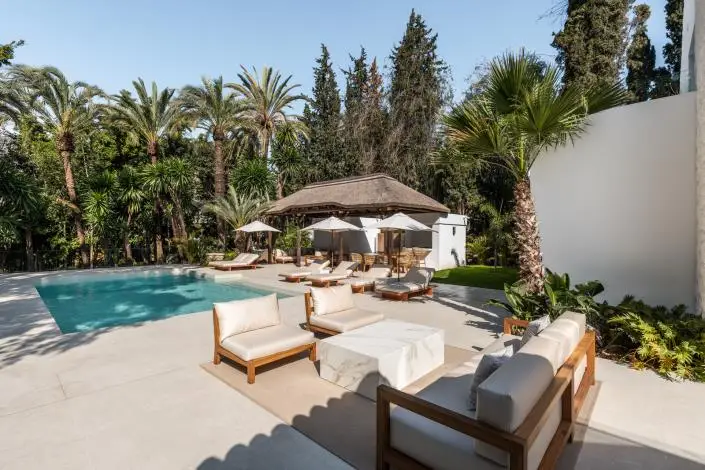 Villa de Lujo 5 Dormitorios en Venta Las Brisas Marbella