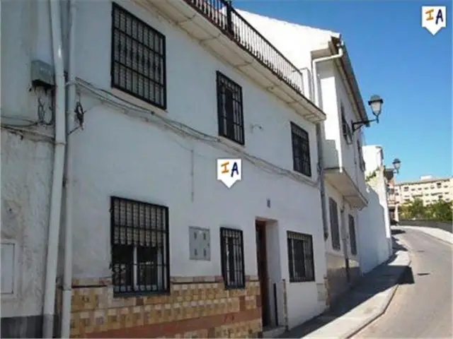 Adosado 4 Dormitorios Loja Espa	
	
	
	
tildea